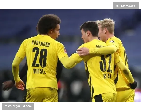 德国杯上半场克瑙夫破门 法兰克福暂时领先多特蒙德1比0 德国杯上半场克瑙夫破门 法兰克福暂时领先多特蒙德1比0